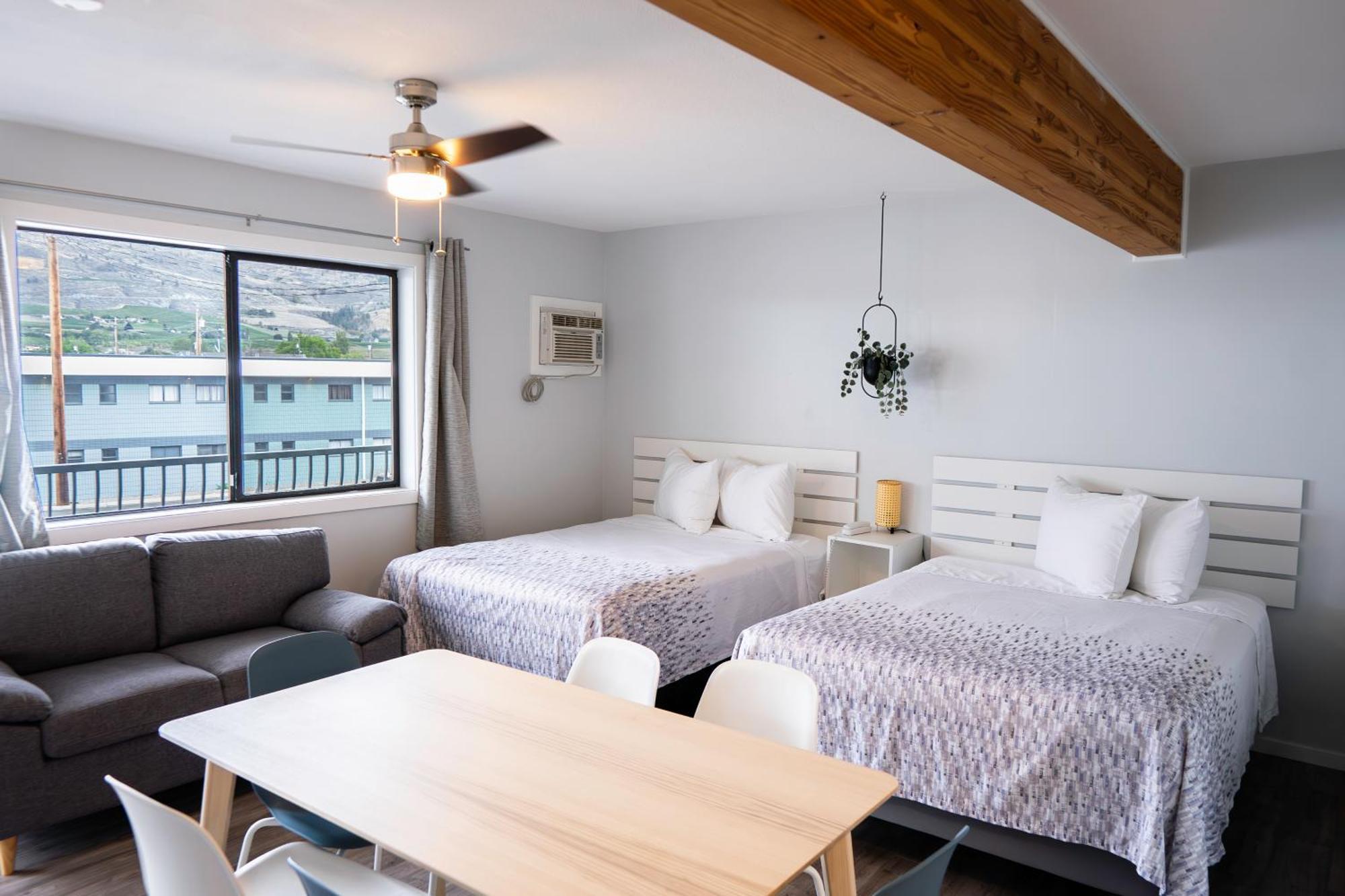 Poplars Motel On The Lake อซูยูส ภายนอก รูปภาพ